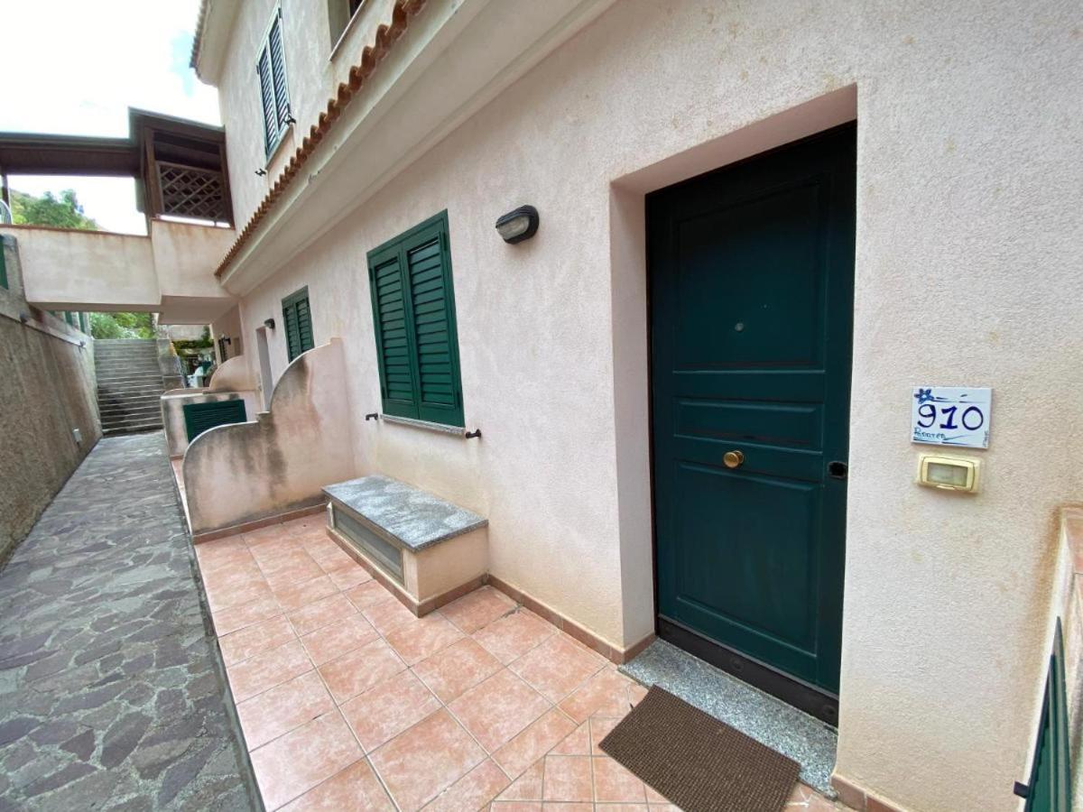 Vrclub - Villa Ridente Residence San Giorgio  Zewnętrze zdjęcie